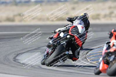 media/Dec-01-2025-Moto Forza (Mon) [[2daa91e15f]]/1-Advanced Group/Session 2 Turn 11 Backside/